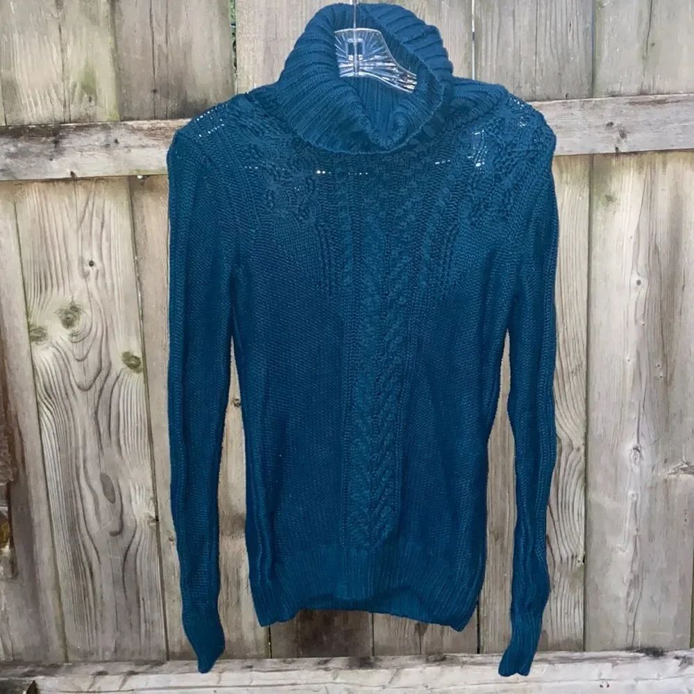 Moda international Teal Turtleneck Sweater sz.s